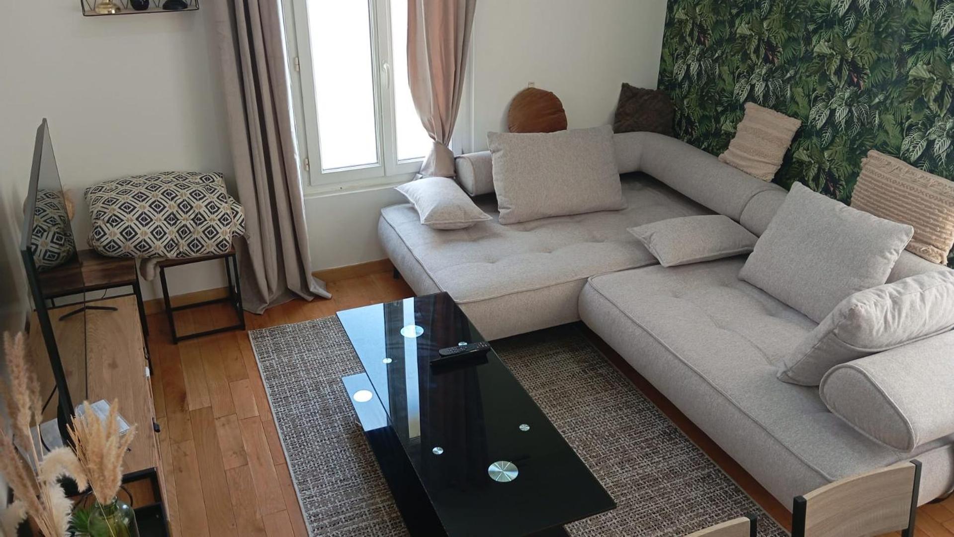 Écouen Joli Appartement De Vacances מראה חיצוני תמונה